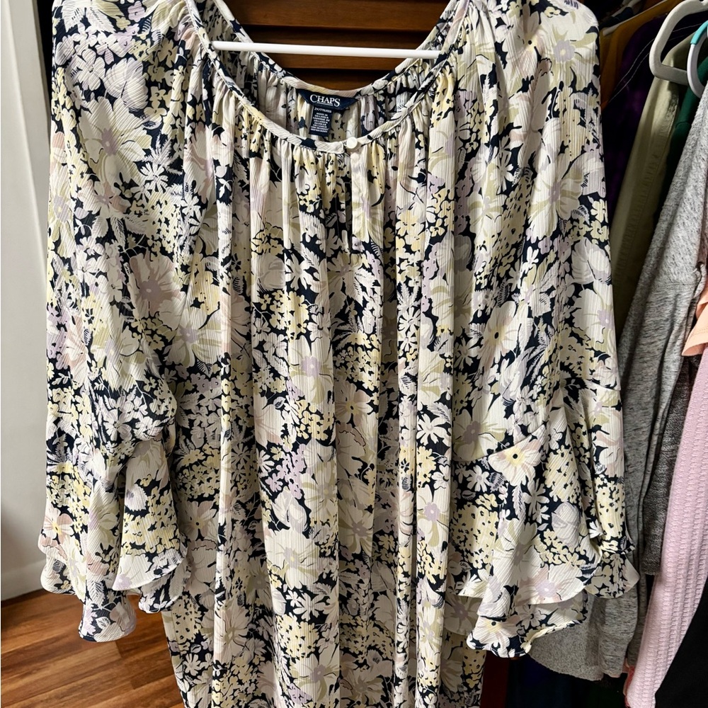 Chaps Women's Floral Blouse - Black and Cream